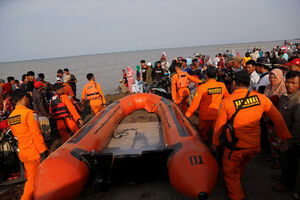 Srušio se indonežanski avion sa 189 ljudi, vlasti strahuju da nema...