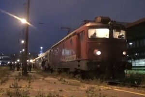 Sa Glavne željezničke stanice Beograd ispraćen posljednji voz za...