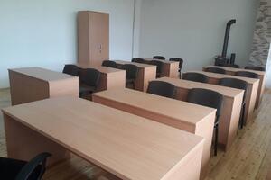 Demokrate: Odrekli se zarada i renovirali učionicu na Žabljaku