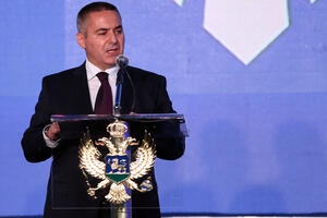 Veljović najavio borbu protiv neistomišljenika u policiji