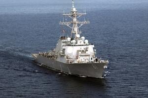 Tenzije na moru: Bliski susret kineskog razarača i broda američke...