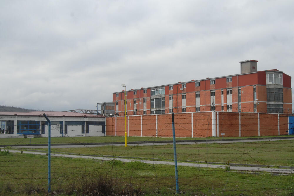 Istražni zatvor (arhiva), Foto: Savo Prelević