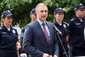 Stefanović najavio da će Tači biti uhapšen ako posjeti jug Srbije