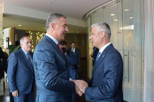 Đukanović se sastao sa Tačijem: Zadovoljni razvojem bilateralnih...