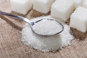Sedam znakova da unosite previše šećera u organizam