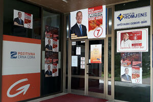 DF optužio barski DPS: Lijepite plakate po ulazima u opštinske...
