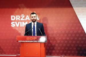 Zeković: Vlada nastavlja sa politikom koja vodi daljem socijalnom...