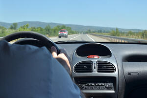 Hrvatska: Auto-putem vozio u suprotnom smjeru bez vozačke dozvole
