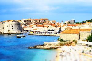 Dubrovnik: More izbacilo protivbrodsku minu