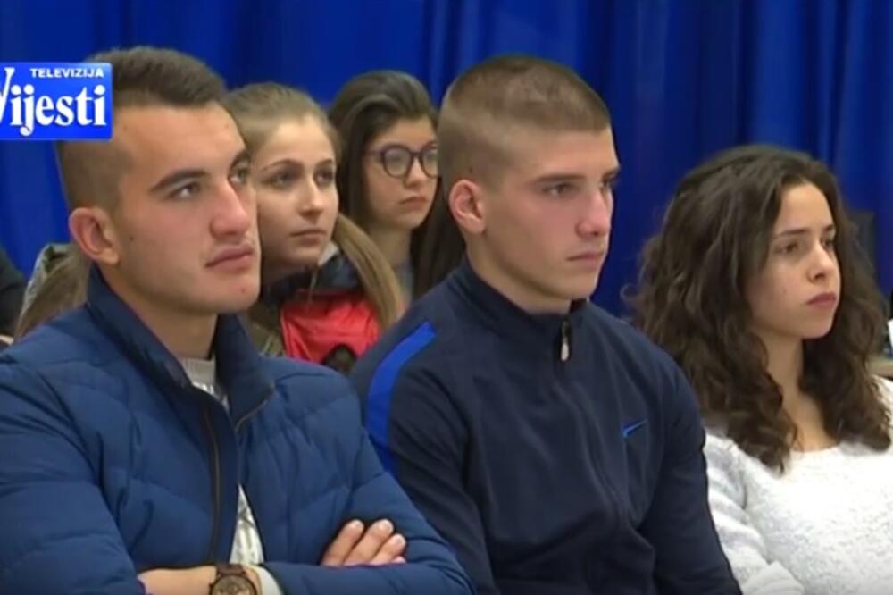 Srednjoškolci, Foto: Screenshot (TV Vijesti)