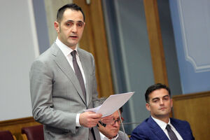 Radulović: Predlog zakona ne predstavlja diskontinuitet