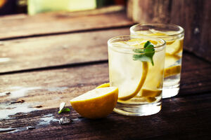 Zašto bi češće trebali popiti čašu vode sa limunom