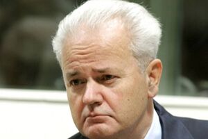Na današnji dan prije 16 godina Milošević izručen Hagu