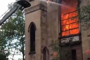 Njujork: Izbio veliki požar, gorjela napuštena sinagoga