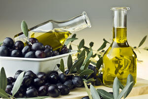 Maslinovo ulje: Čuva srce, liječi jetru, usporava starenje...