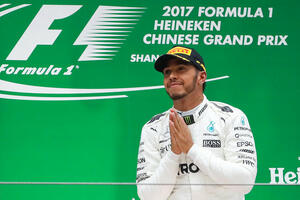 Hamilton opet najbrži u Kini