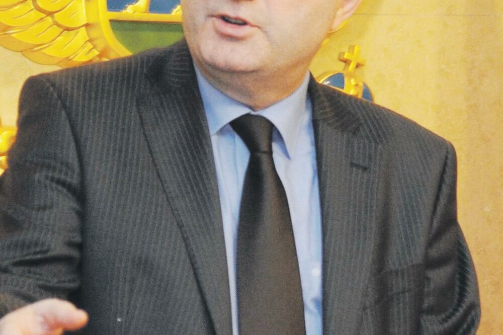 Mevludin Nuhodžić (Novine)