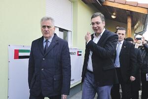 B92: Sastali se Nikolić i Vučić, "dogovorena bliska saradnja"
