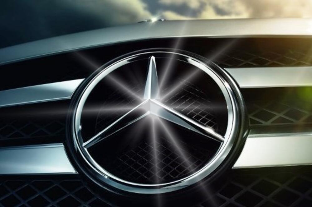 Mercedes zvijezda, Foto: Mercedes-Benz