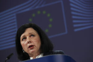 EU "omekšala" izvještaj o kupovini pasoša