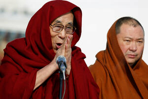 Misli da ima nekih problema u SAD: Dalaj-lama želi sastanak sa...