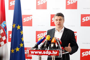 Milanović: Povlačim se sa mjesta predsjednika SDP-a