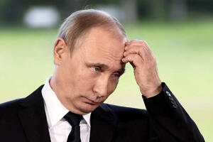 Blumberg: Putin ne zna kako da spasi ekonomiju, Rusija okreće...
