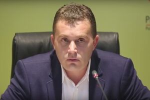 Golubović: Država se trudi da decentralizuje pružanje usluga, a ne...