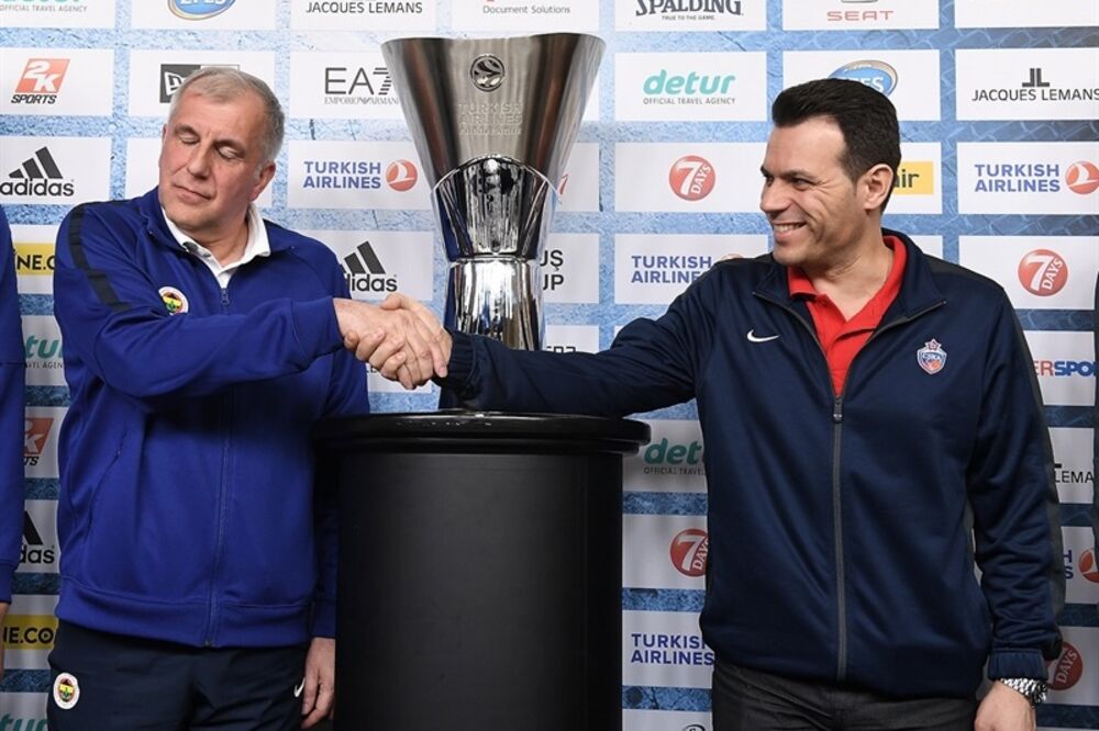 Željko Obradović i Dimitris Itudis, Foto: Euroleague.net