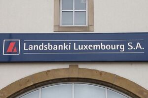 Landsbanka sa adresom u Straševini