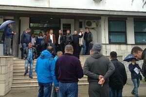 Bivši radnici nikšićkih Boksita osuđeni na po tri mjeseca zatvora