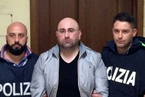 Italija: Mafijaškog bosa uhapsili policajci prerušeni u...