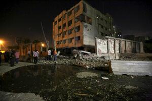 Kairo: U napadu islamista ubijena tri vojnika