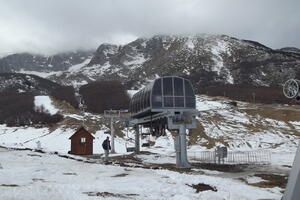 Otvoreno skijalište Savin kuk: Snijega nema, Popović mu se nada