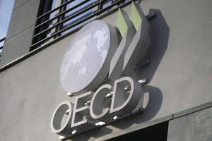 OECD upozorio na usporavanja globalne trgovine