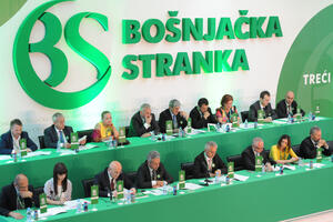 Treći minus: Haos na računima Bošnjačke stranke