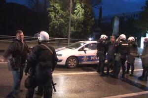 Udruženje novinara Srbije osudilo napade na kolege u PG