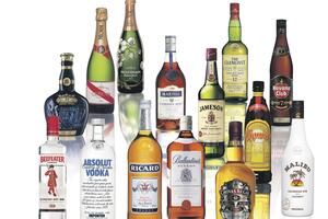 Berane: Na rafovima alkolholna pića bez akciznih markica