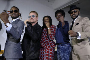 Bono i afrički muzičari u kampanji promovisanja prava žena u...