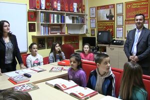 Lovćenac: Počela nastava u školi crnogorskog jezika i kulture