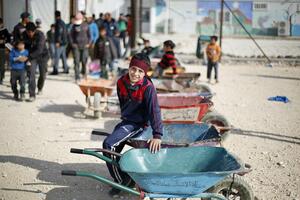 Sirijske izbjeglice u Bejrutu igraju Antigonu