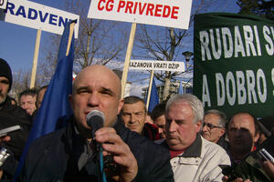 Vučinić: Protesti da traju dok se stanje ne promijeni