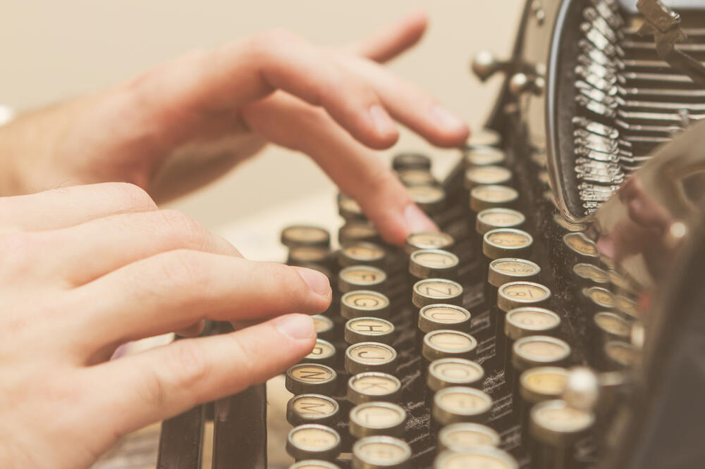 pisaća mašina, Foto: Shutterstock