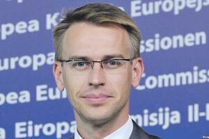 Stano Đukanoviću: EU se ne miješa u izborna pitanja