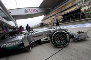 Alonso najbrži na prvom, a Hamilton na drugom treningu u Šangaju