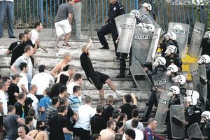 Srbija: Huligani sa stadiona pravo pred sudiju