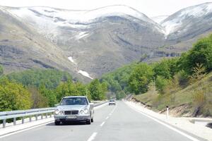 Umjeren intenzitet saobraćaja na crnogorskim putevima