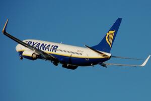 Dobit Ryanaira pala zbog poskupljenja goriva