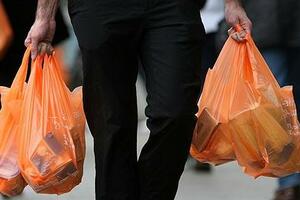 Los Anđeles zabranio plastične kese u prodavnicama