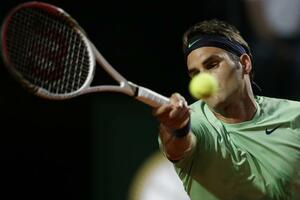 Federer lako protiv Simona, poznati četvrtfinalisti u Rimu